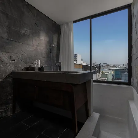 The Hem Hotel And Apartment Danang Exterior photo